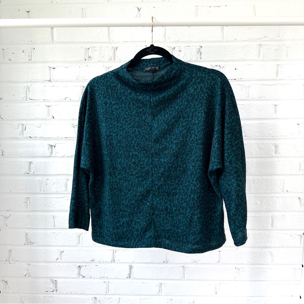 Banana Republic Factory Teal Funnel Neck Animal Print Sweater - XS